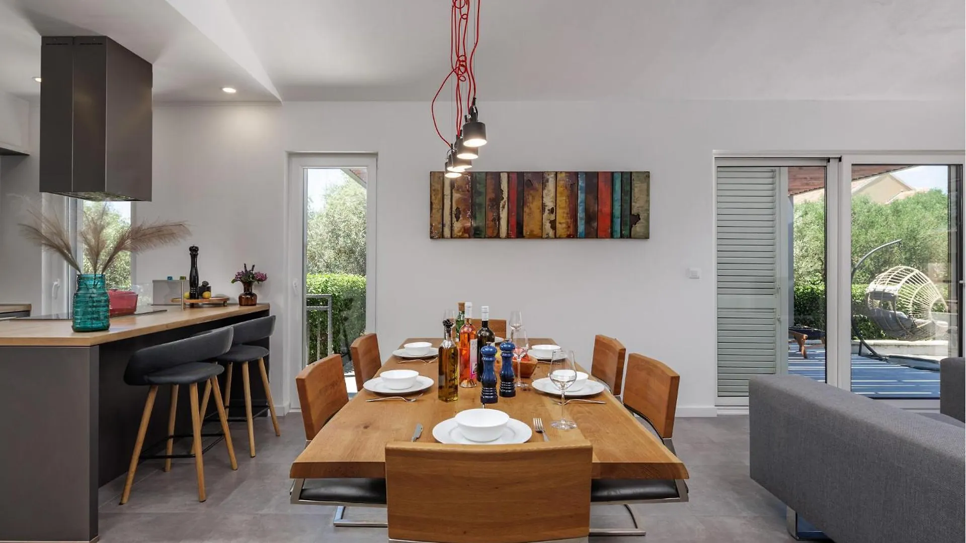 4 Bedroom Amazing Home In Polaca