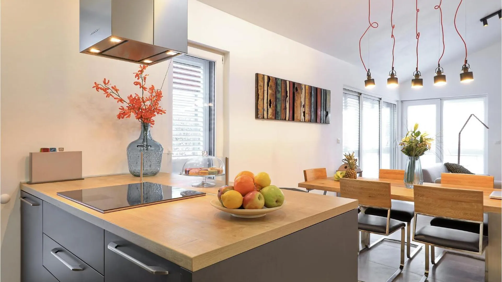 4 Bedroom Amazing Home In Polaca 0*,